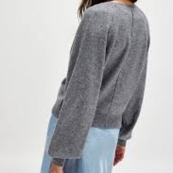 Free People Charcoal V-Neck Sweater - Picture 4 of 10